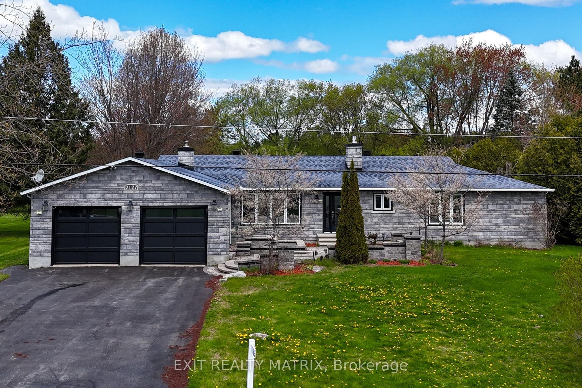 2127 Kingsley Street — photo 1