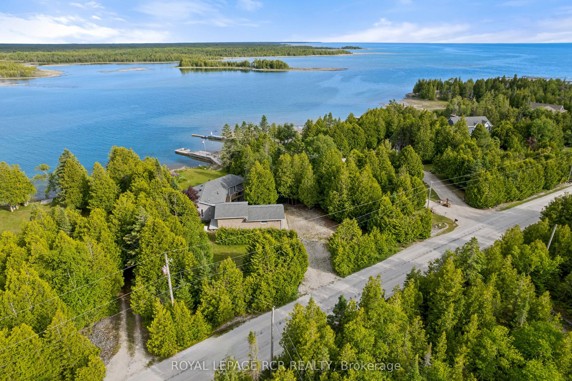 119 Pine Tree Harbour Road, Northern Bruce Peninsula — Detached for sale, photo 1