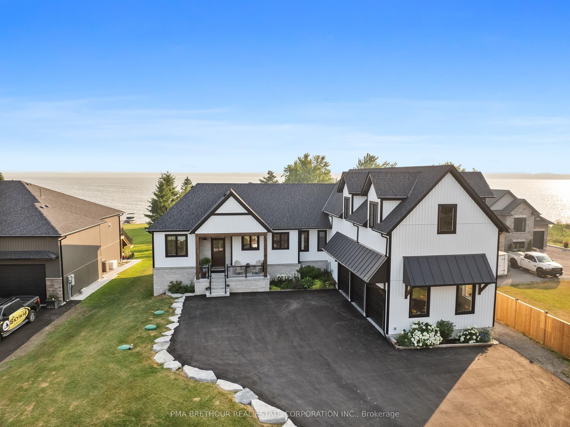 48 Pleasant View Crescent — photo 1