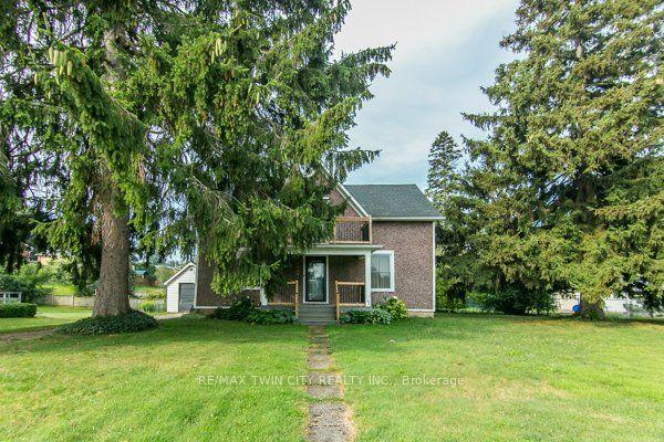 346 Wellington Street — photo 1