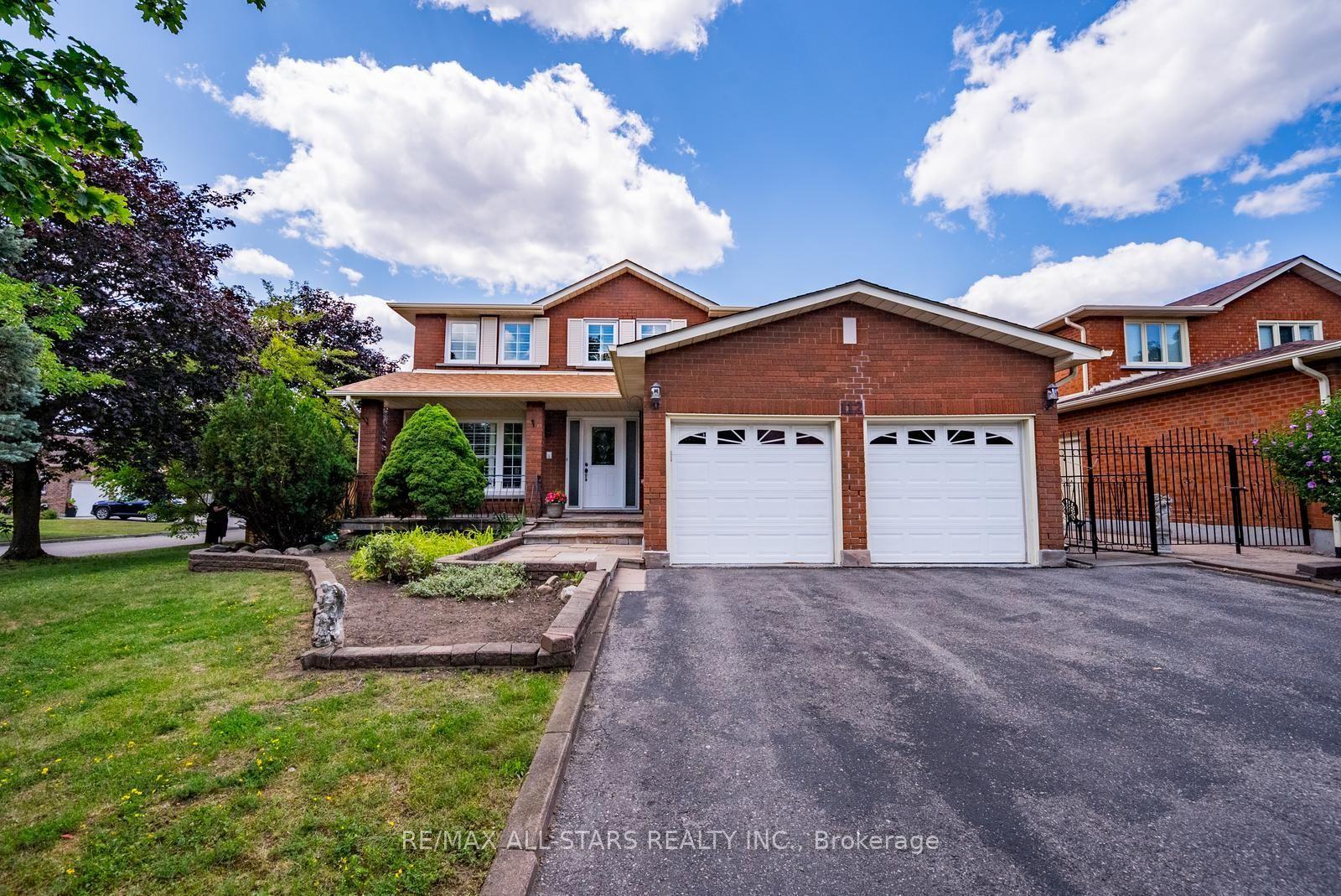 112 Jimston Drive, Markham — Detached for sale, photo 1