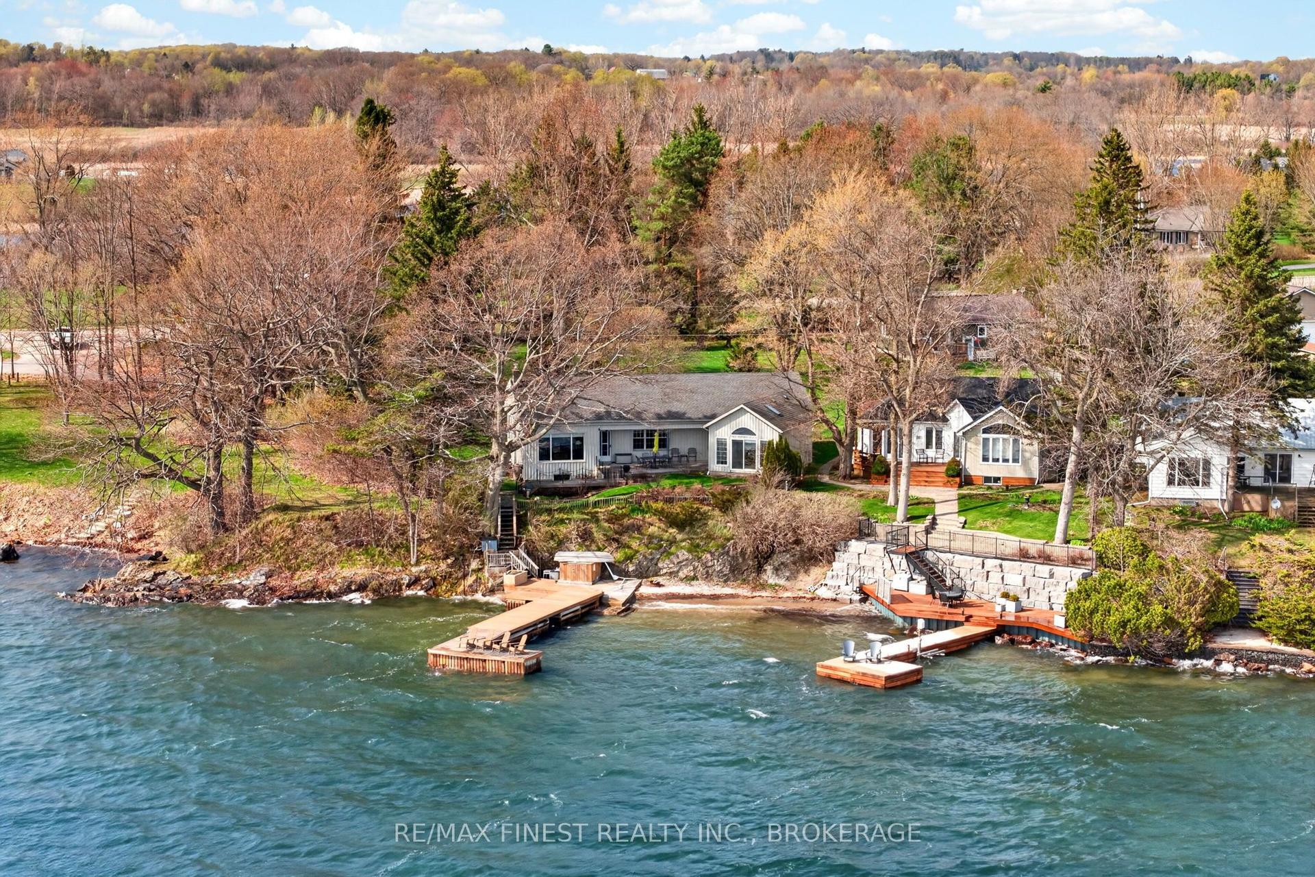 119 Thousand Island Parkway — photo 1