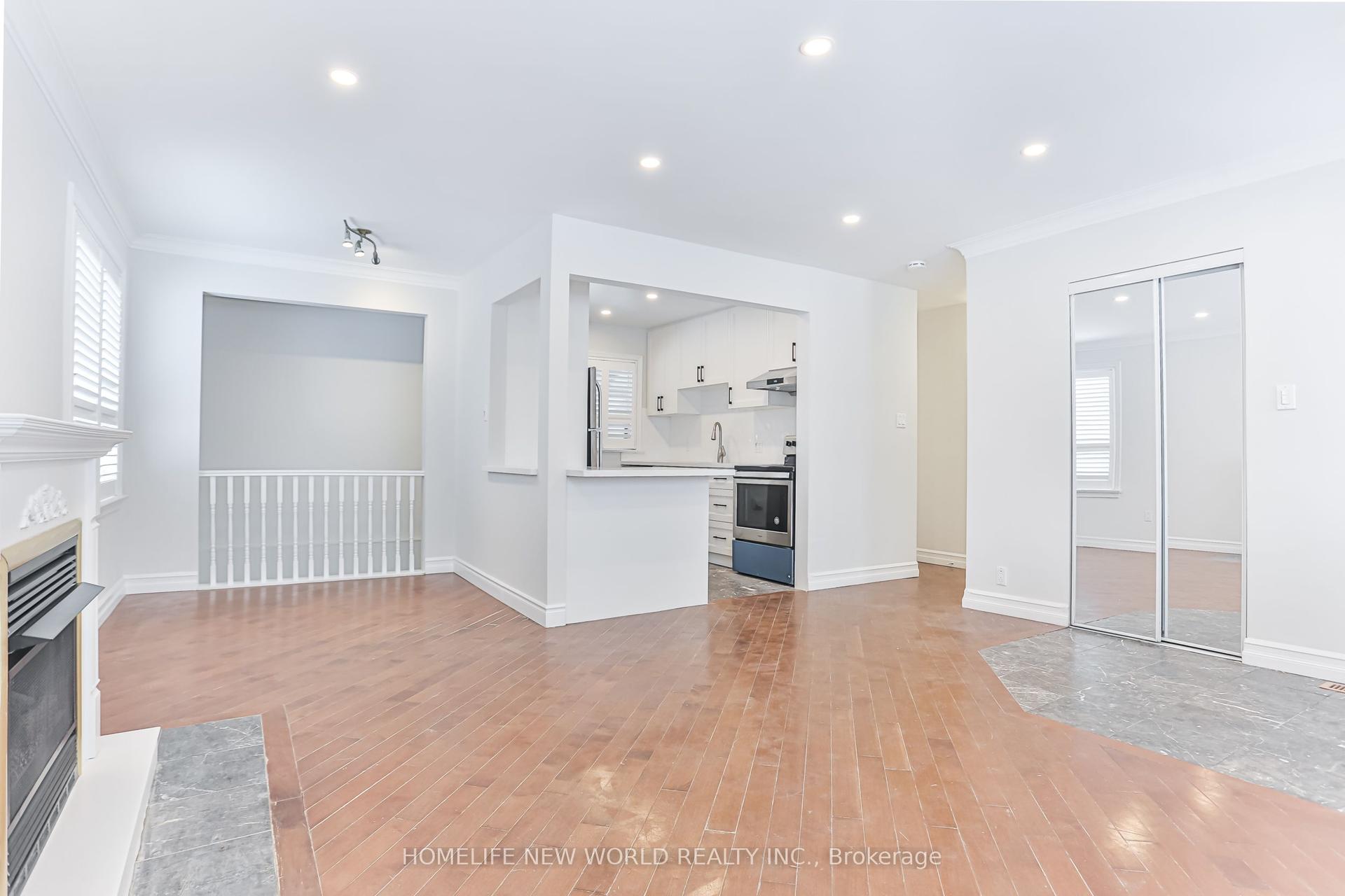 3 Erlesmere Avenue — photo 1