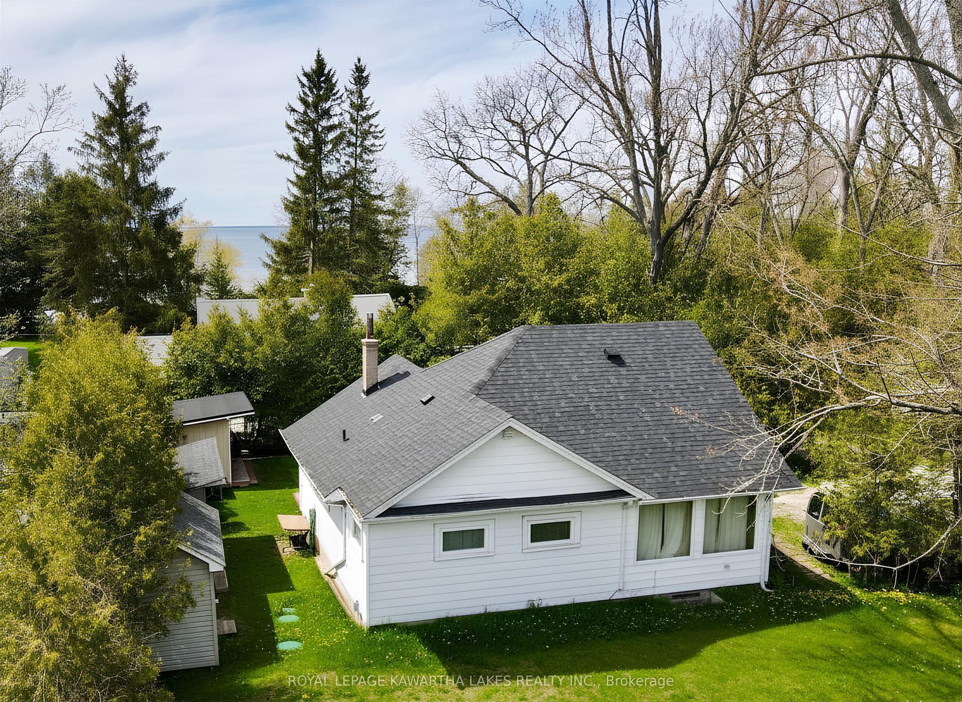 8 Sandy Cove Lane — photo 1