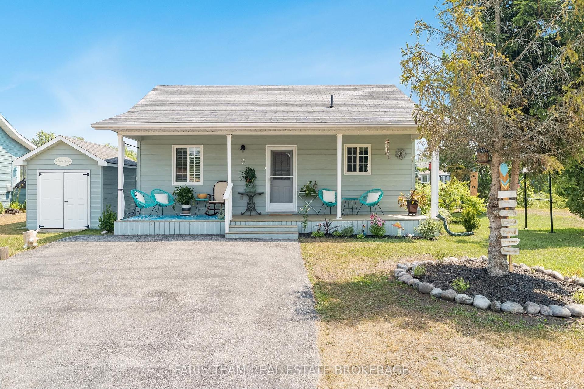 3 Awenda Avenue, Wasaga Beach — Detached for sale, photo 1
