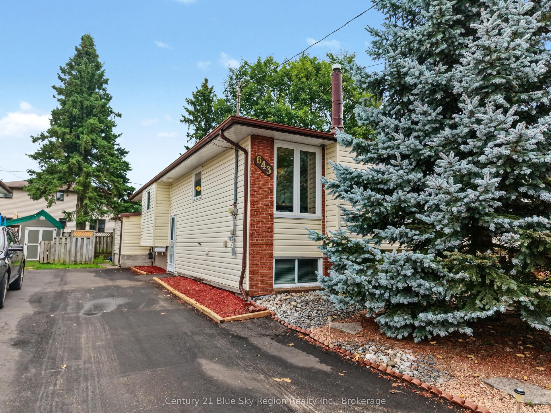 643 Robarts Avenue, North Bay — Semi-Detached for sale, photo 1