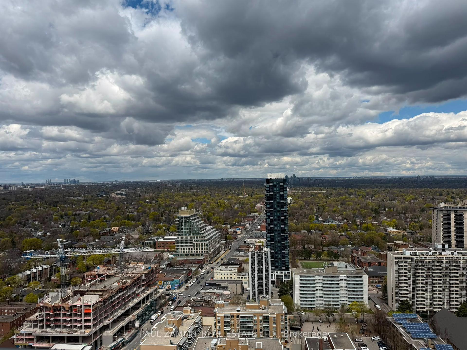 30 Roehampton Avenue PH05 #PH05, Toronto — Condo for lease, photo 1