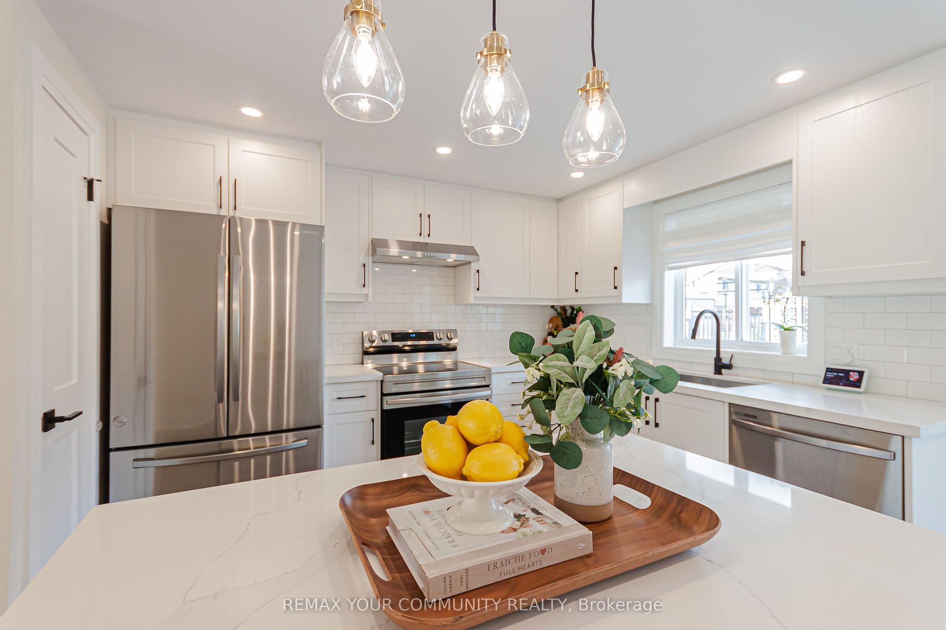 5 SELKIRK Crescent — photo 1