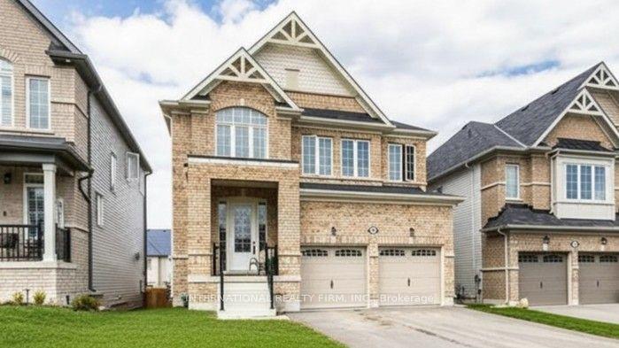 18 Hancock Crescent — photo 1