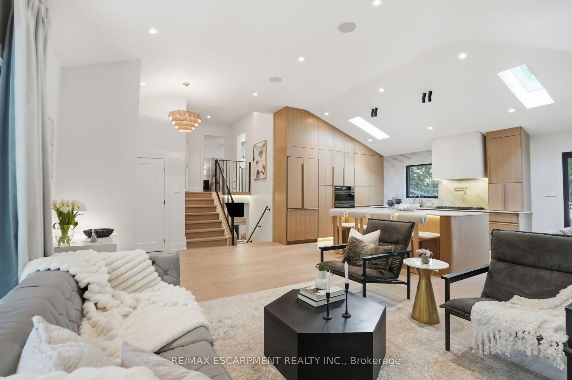 345 Rankin Drive, Burlington — Detached for sale, photo 1