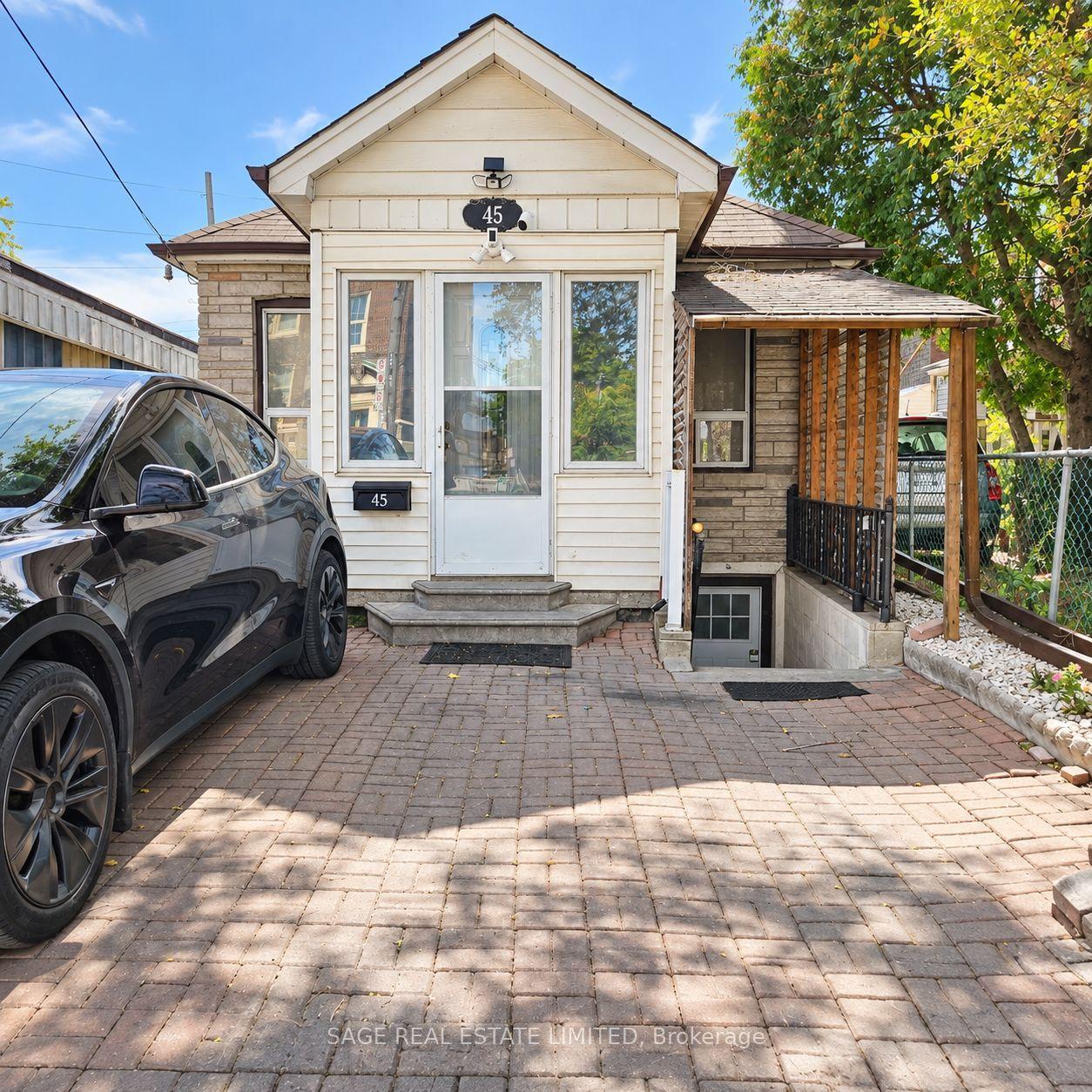 45 Turnberry Avenue, Toronto — Detached for lease, photo 1