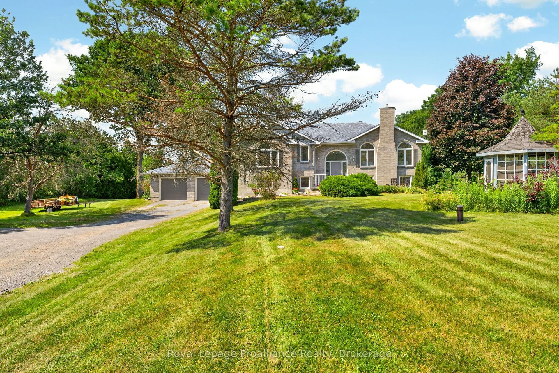3561 Vienna Crescent, Frontenac — Detached for sale, photo 1