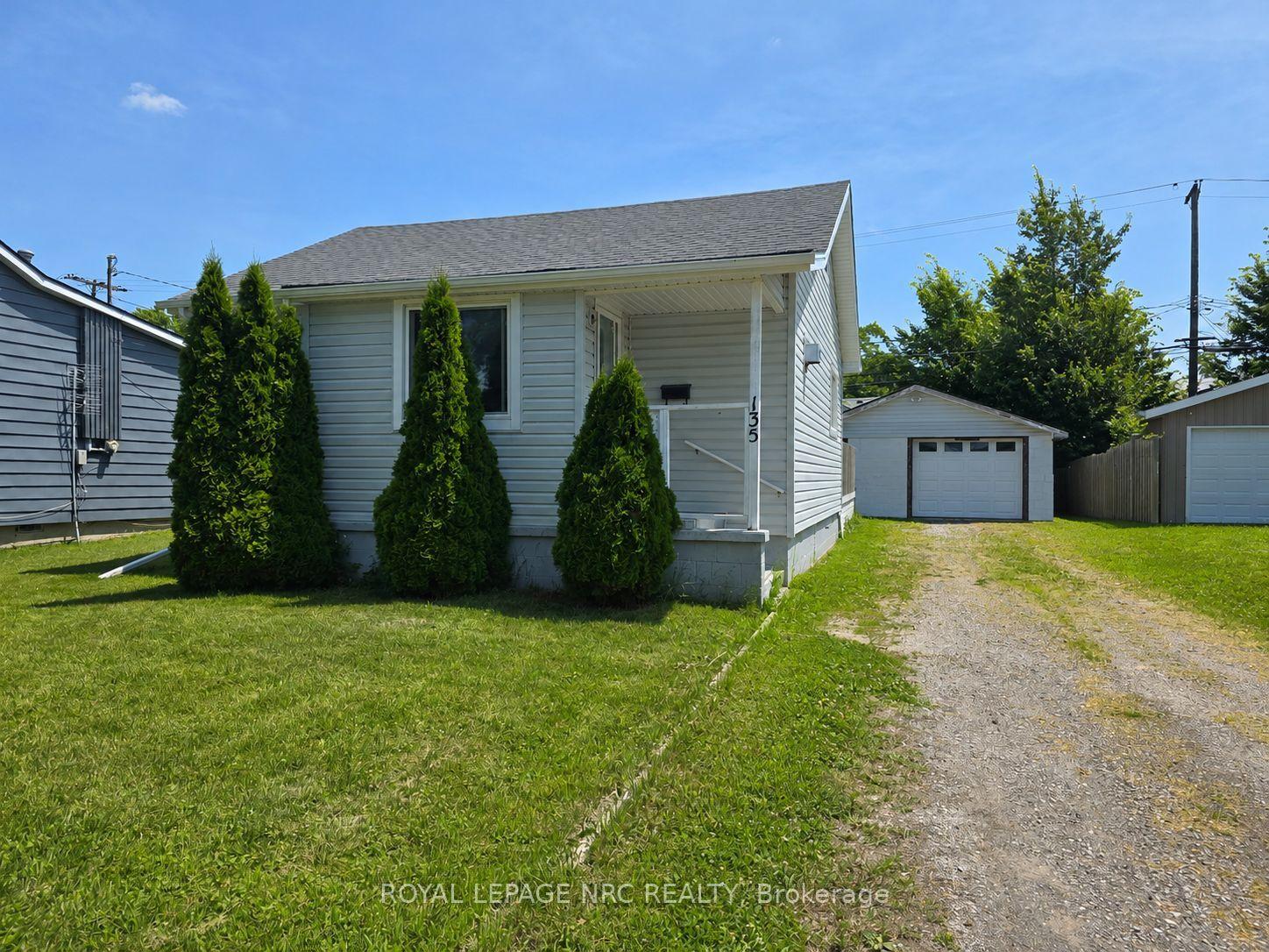 135 McArthur Avenue, Welland — Detached for sale, photo 1