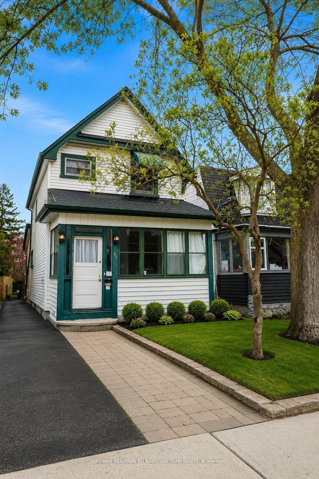 43 King Edward Avenue — photo 1