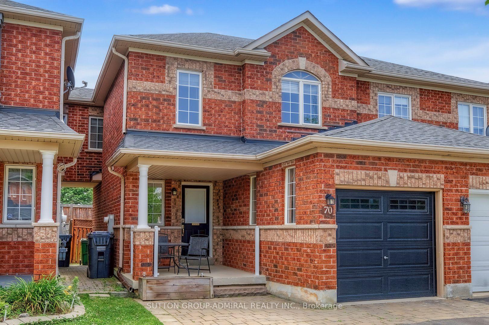 70 Winners Circle, Brampton — Townhouse for sale, photo 1