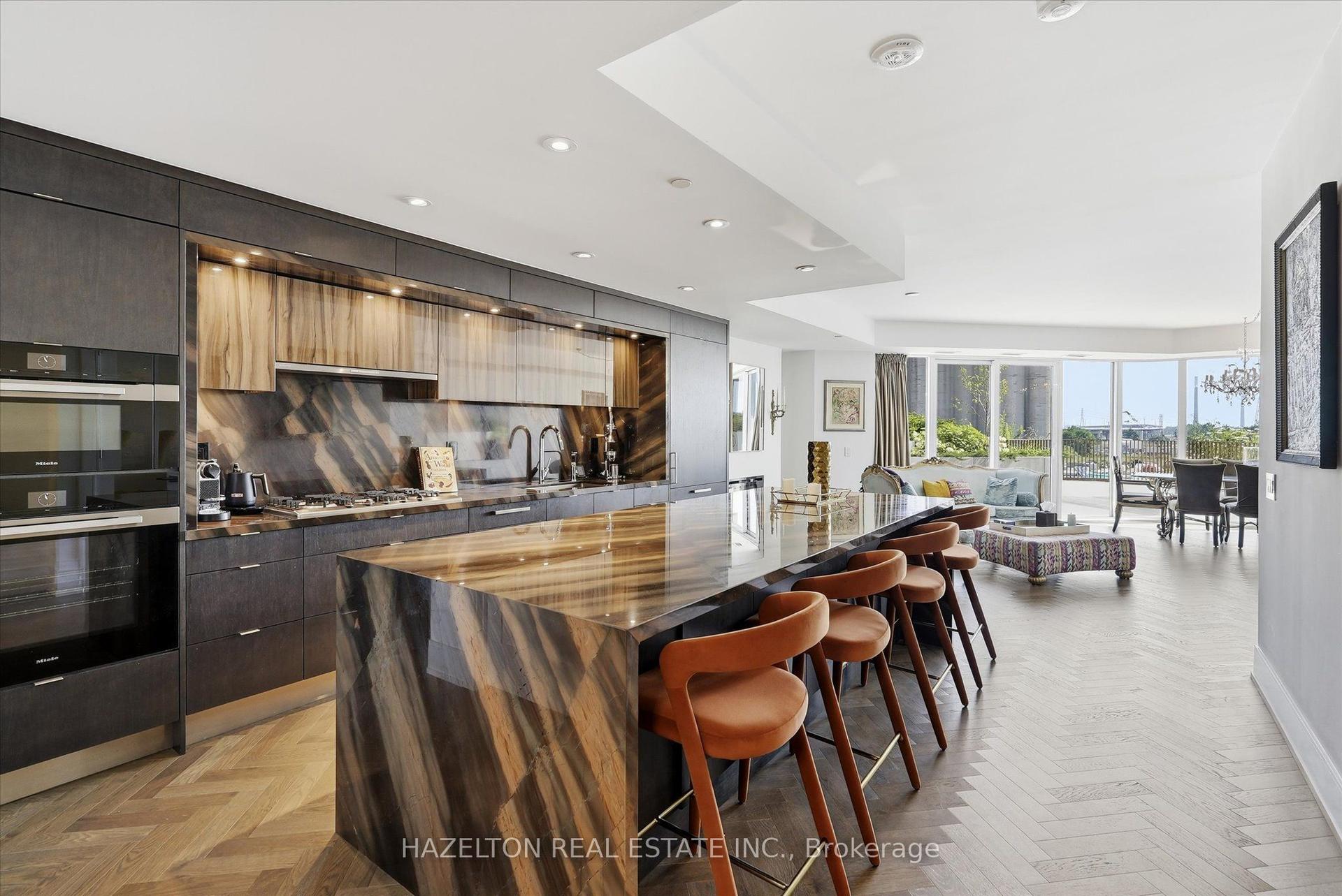 155 Merchants Wharf 304 #304, Toronto — Condo for lease, photo 1