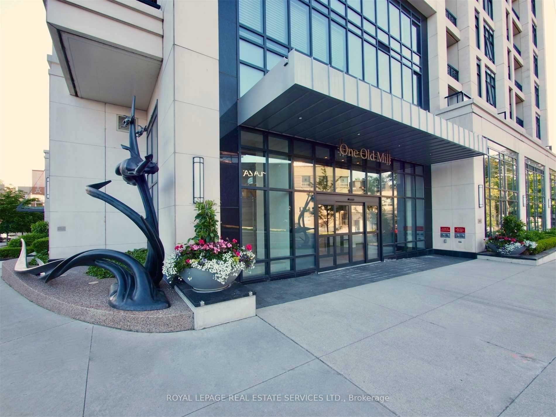 1 Old Mill Drive 223 #223, Toronto — Condo for lease, photo 1