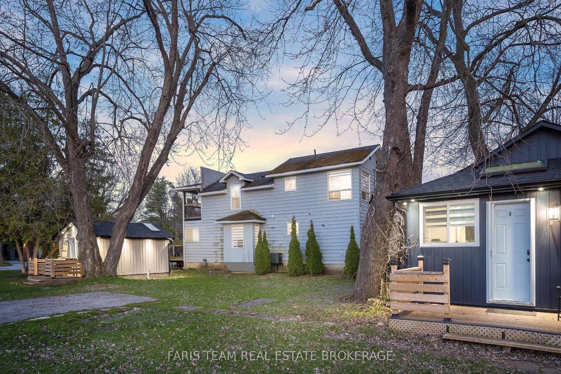 687 Innisfil Beach Road — photo 1