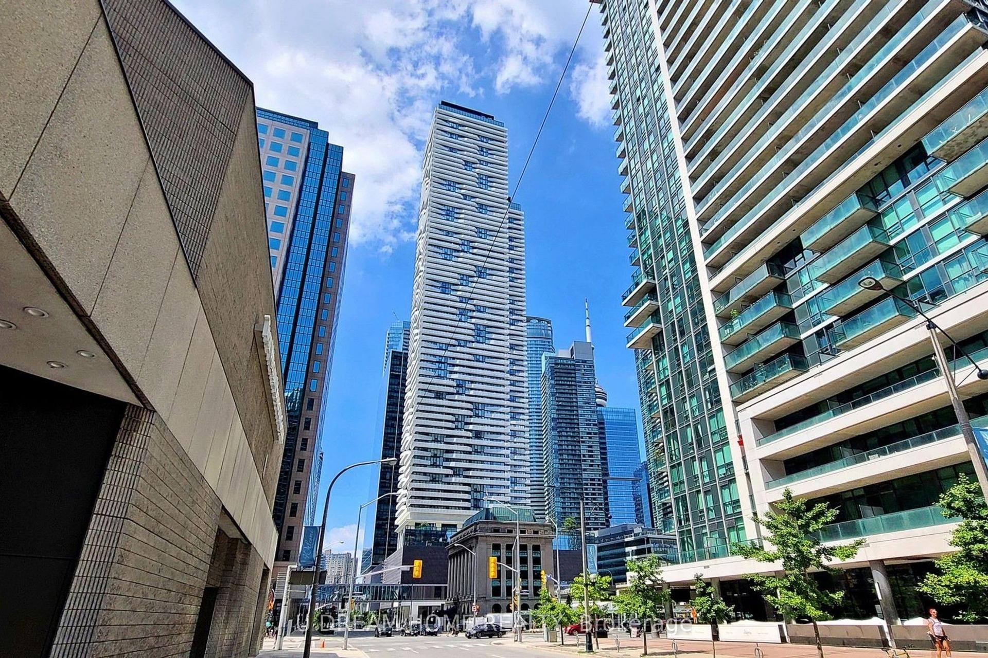 88 Harbour Street 6110 #6110 — photo 1