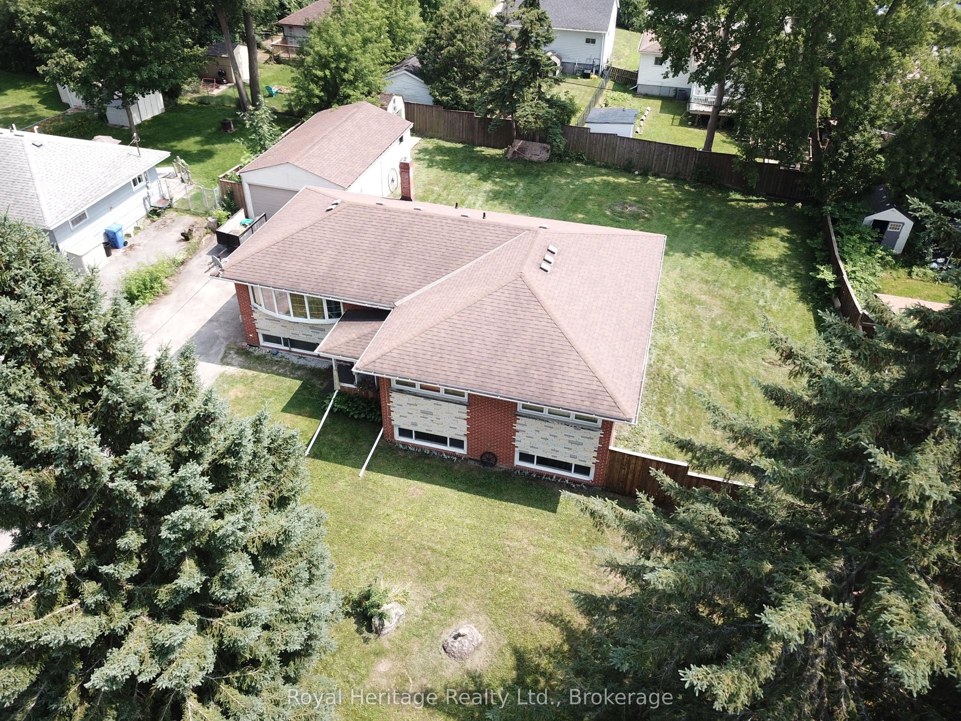 135 Silas Boulevard, Georgina — Detached for sale, photo 1