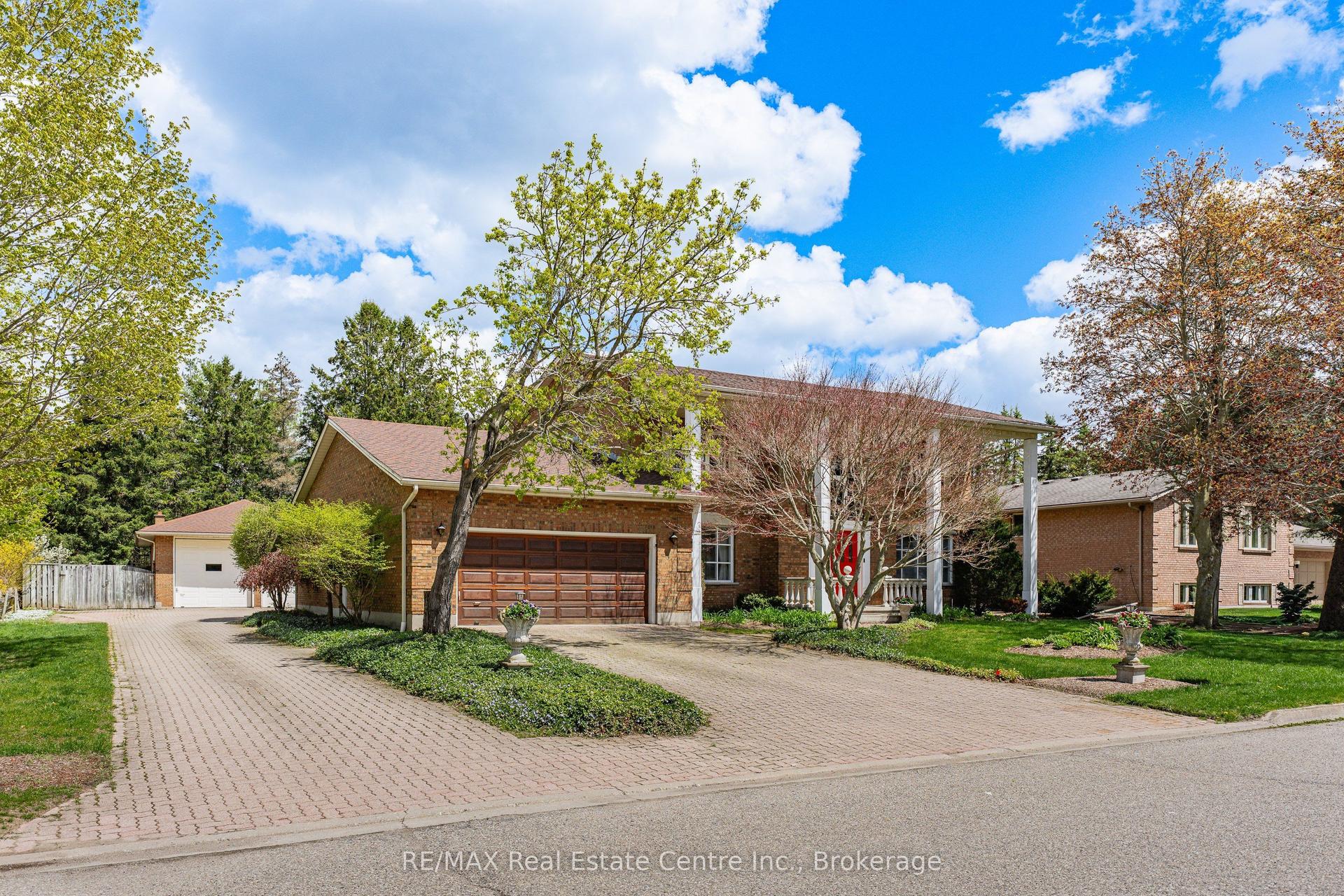 53 Shadybrook Court — photo 1