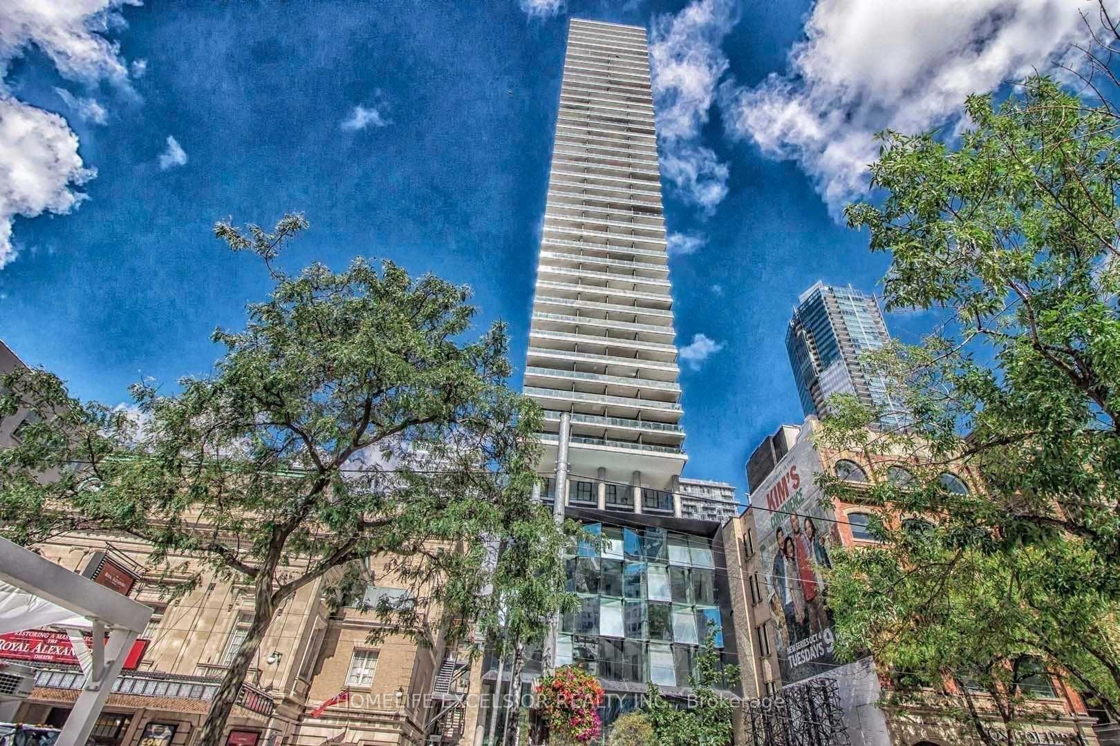 224 W King Street W 805 #805, Toronto — Condo for lease, photo 1