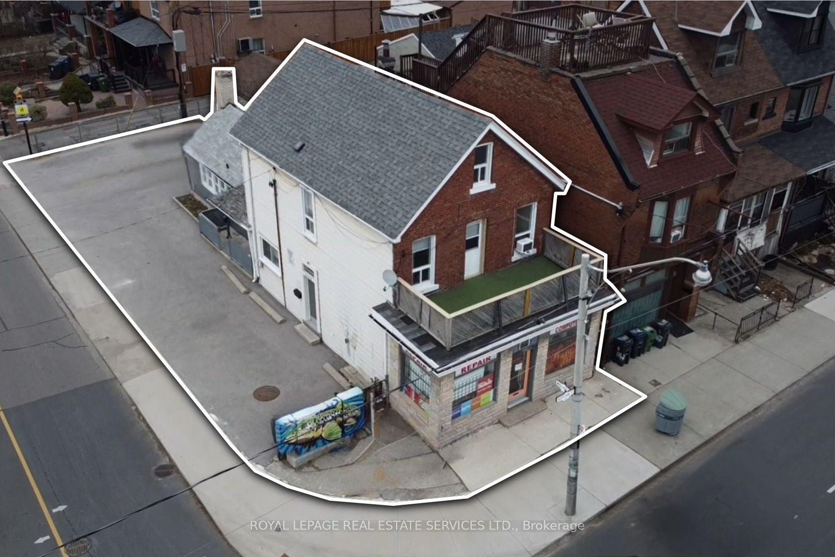 1160 Dufferin Street, Toronto — Multiplex for sale, photo 1