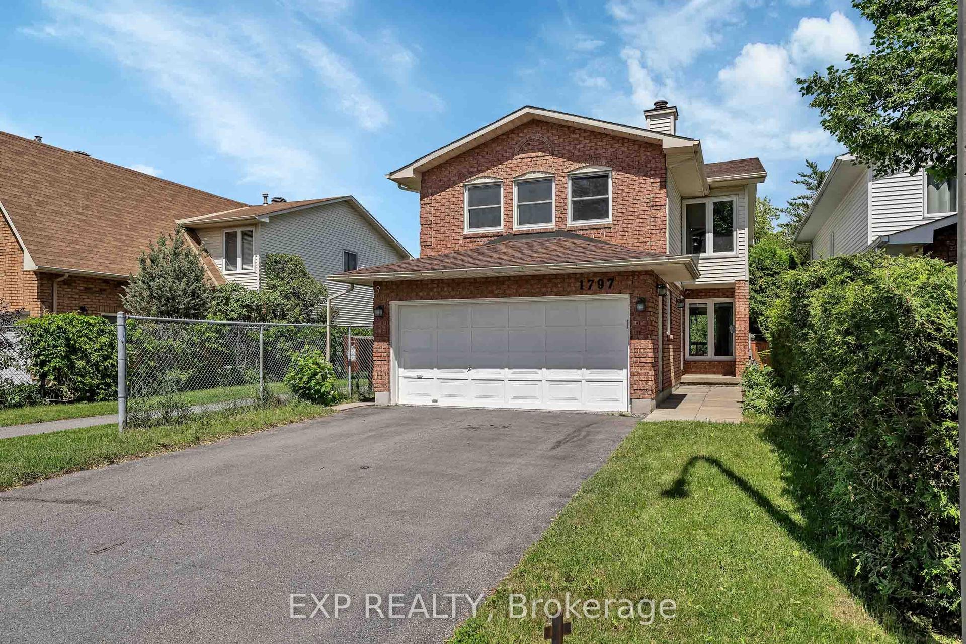 1797 Belval Crescent, Orleans - Convent Glen and Area — Detached for sale, photo 1
