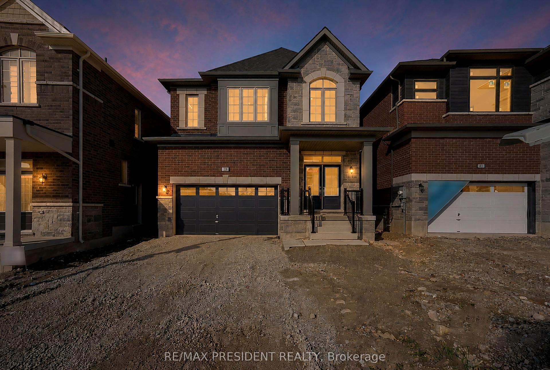 39 Henshaw Drive — photo 1