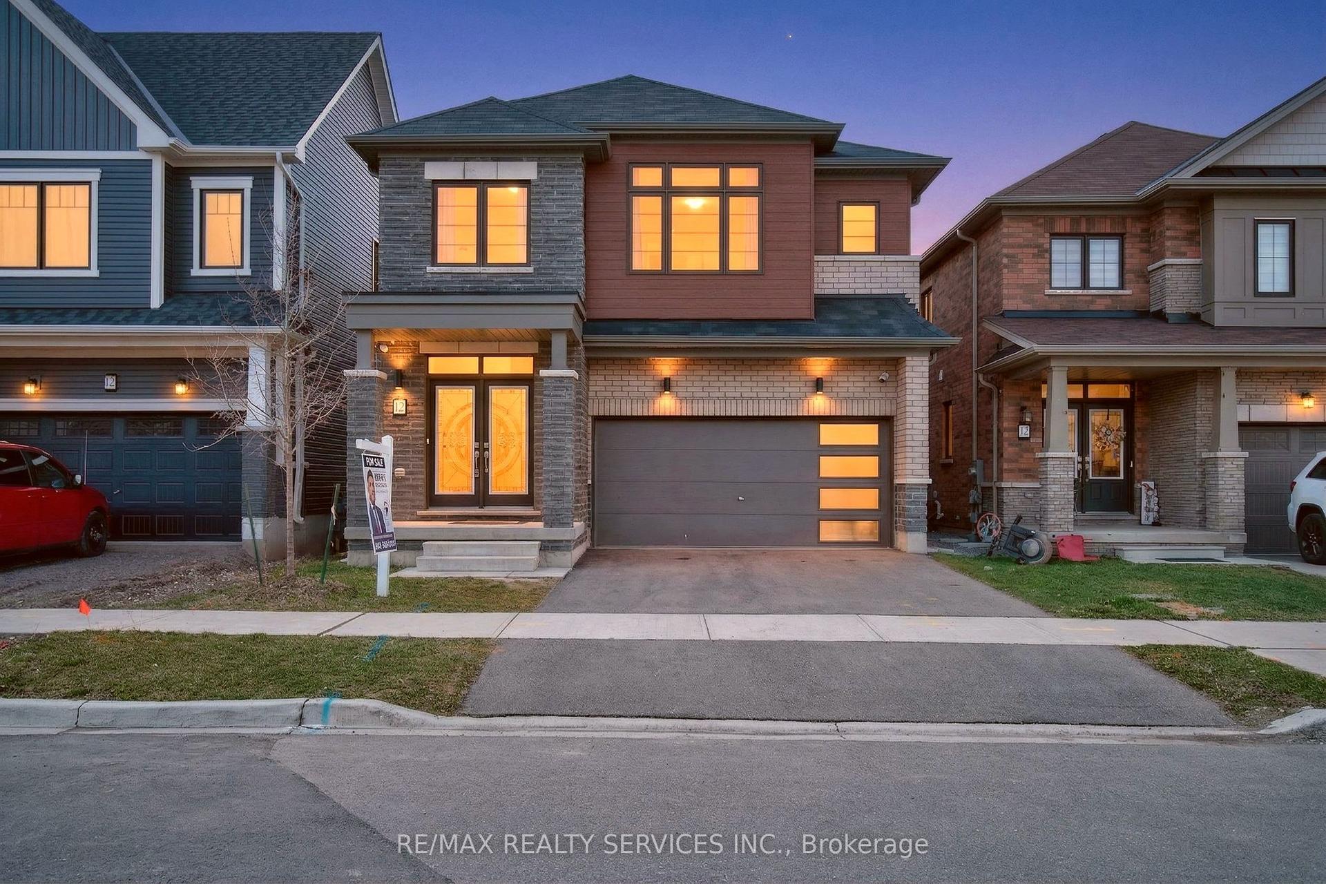 12 Ladd Avenue — photo 1