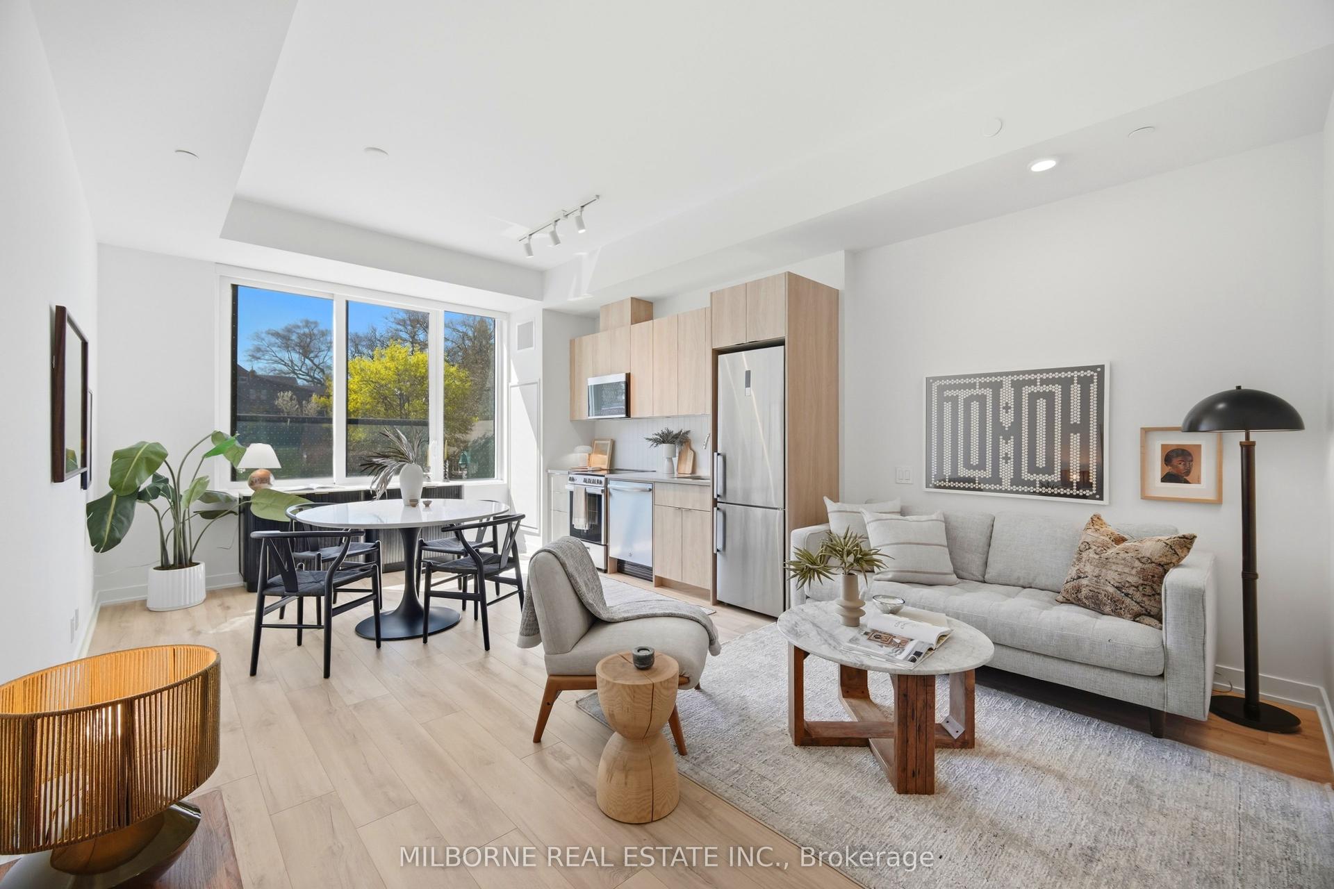 1660 Bloor Street W 207 #207 — photo 1