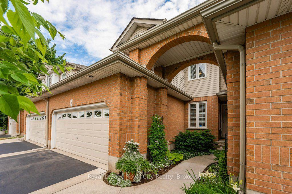 784 Gordon Street 16 #16, Guelph — Condo Town for sale, photo 1