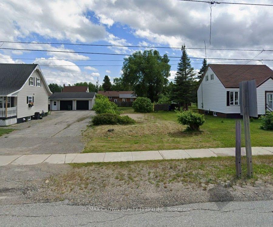 23 Highway 11, Smooth Rock Falls — Land for sale, photo 1
