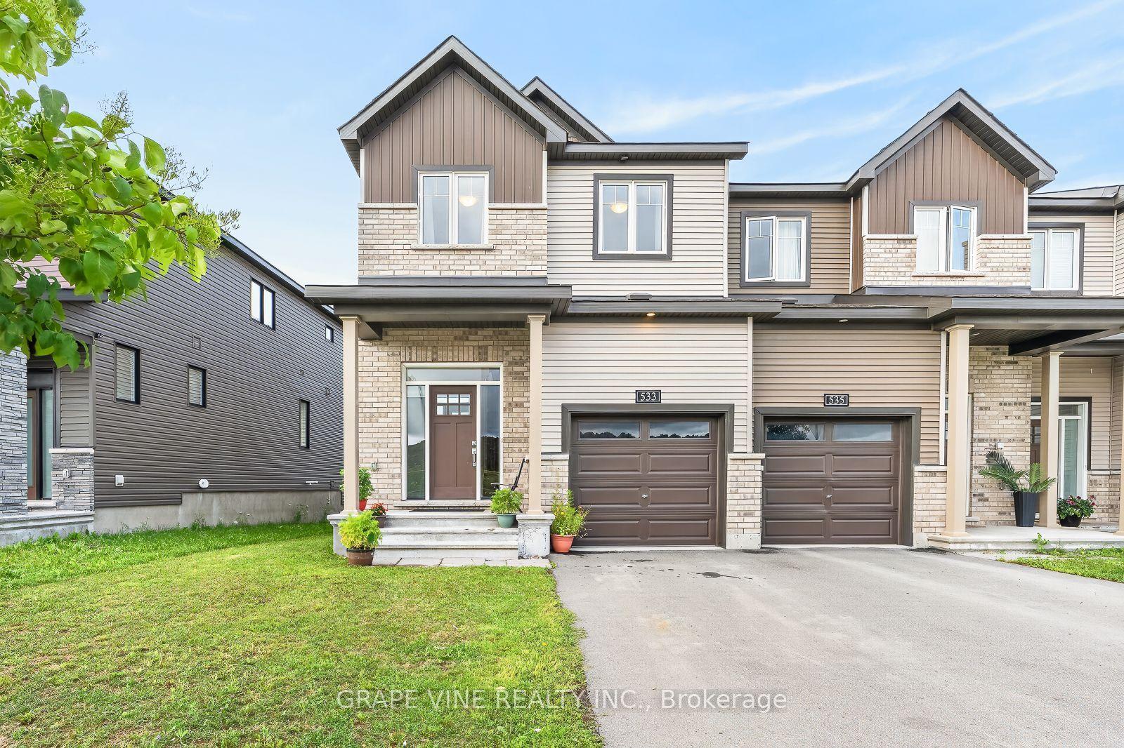 533 Winterset Road, Kanata — Townhouse for sale, photo 1
