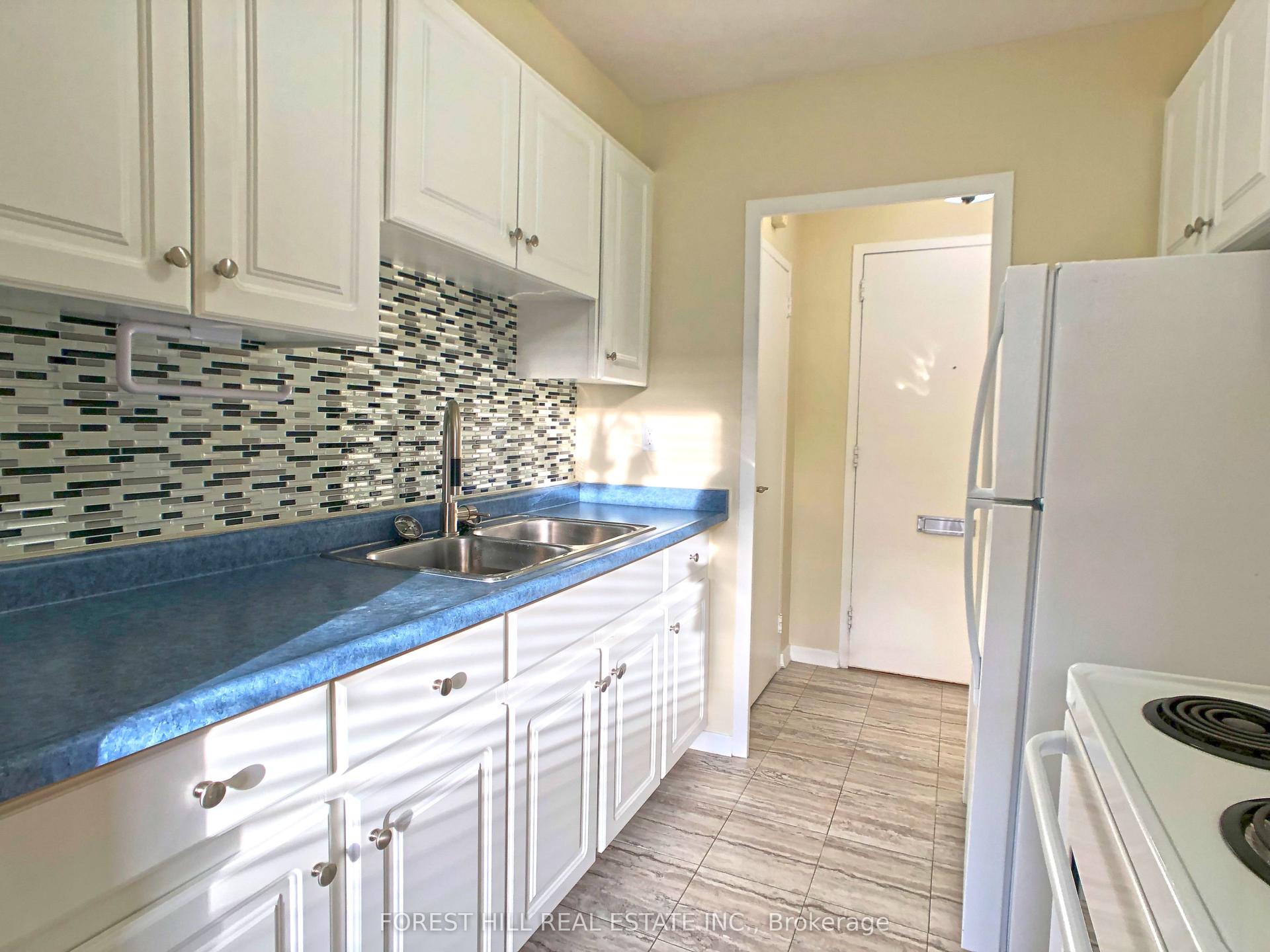 335 Lonsdale Road 502 #502, Toronto — Condo for lease, photo 1