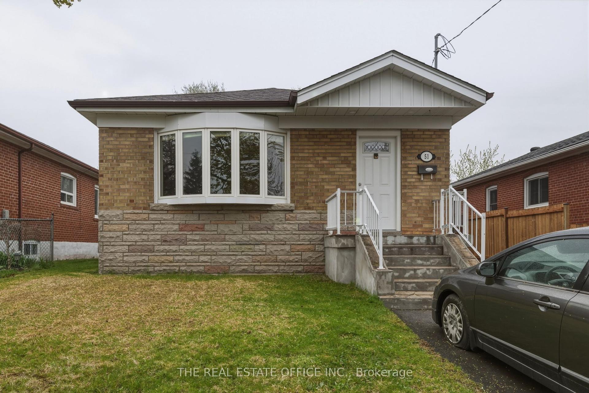 51 Gilroy Drive — photo 1