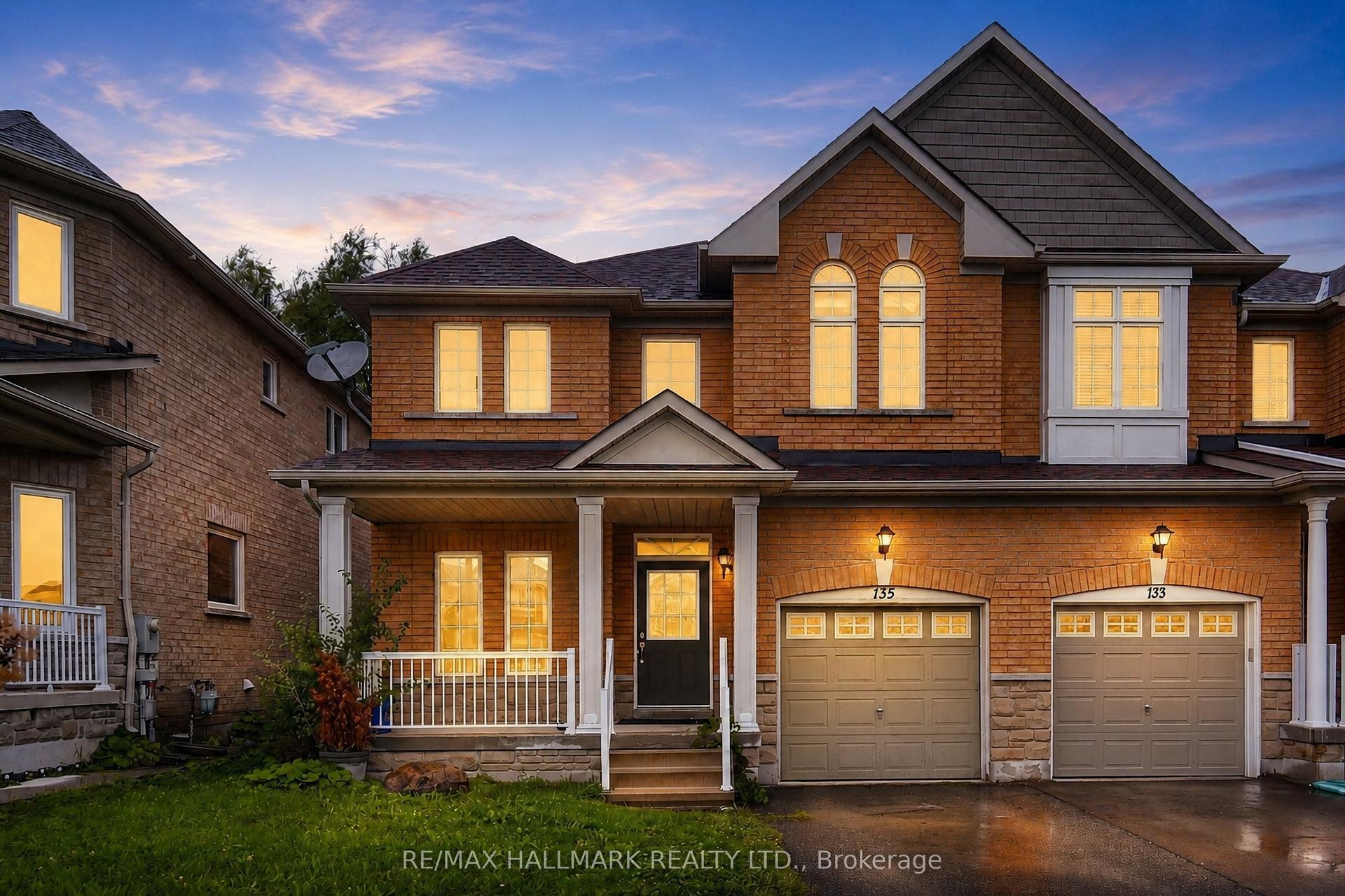 135 Maroon Drive, Richmond Hill — Semi-Detached for lease, photo 1