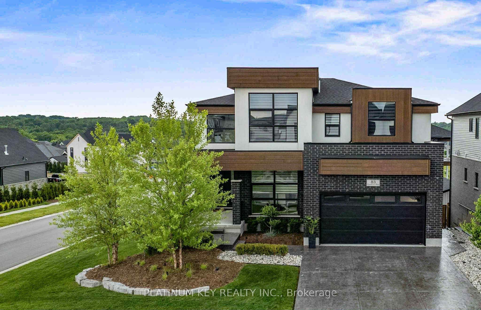 83 Daventry Way — photo 1