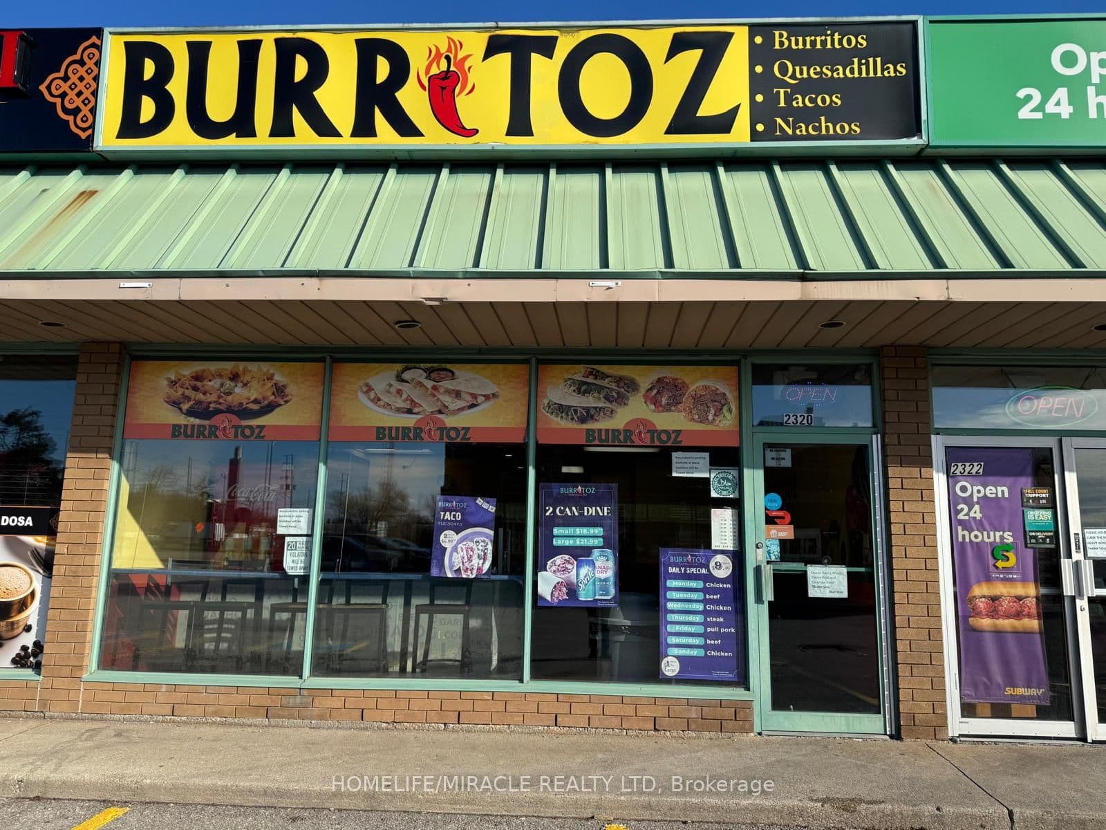 2320 Royal windsor Drive — photo 1