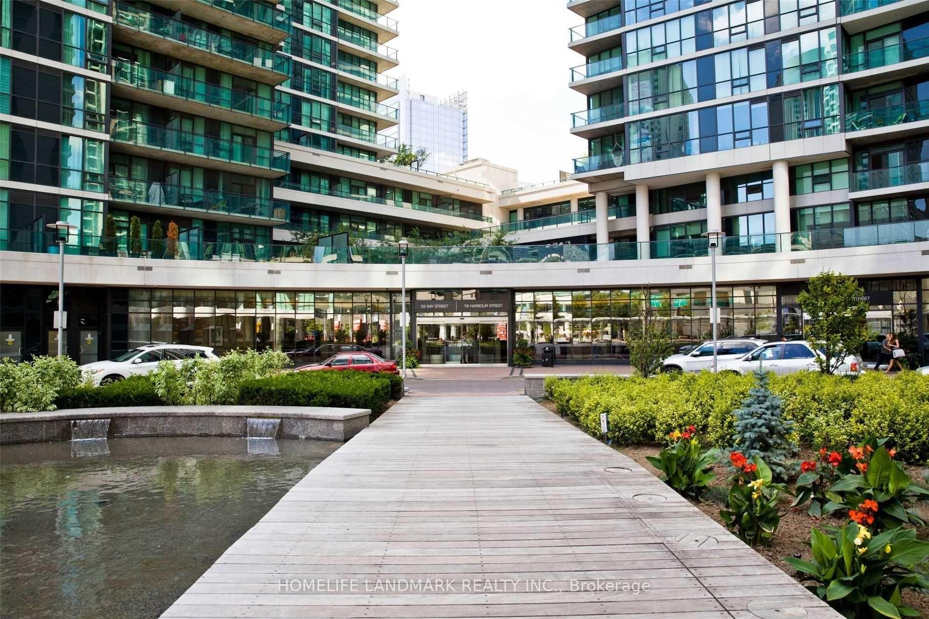 33 Bay Street 601 #601, Toronto — Condo for lease, photo 1