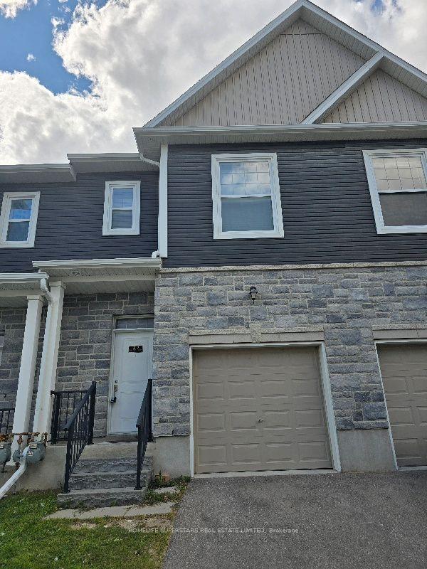 439 Athlone Avenue 2A #2A, Woodstock — Condo Town for lease, photo 1