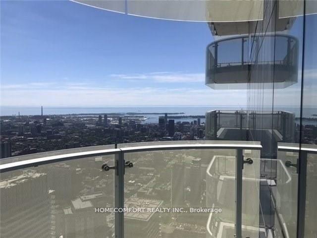 1 Bloor Street E 7202 #7202, Toronto — Condo for lease, photo 1