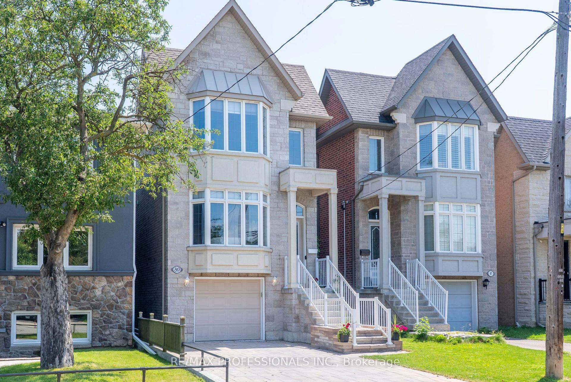 89 Twenty Second Street, Toronto — Detached for sale, photo 1