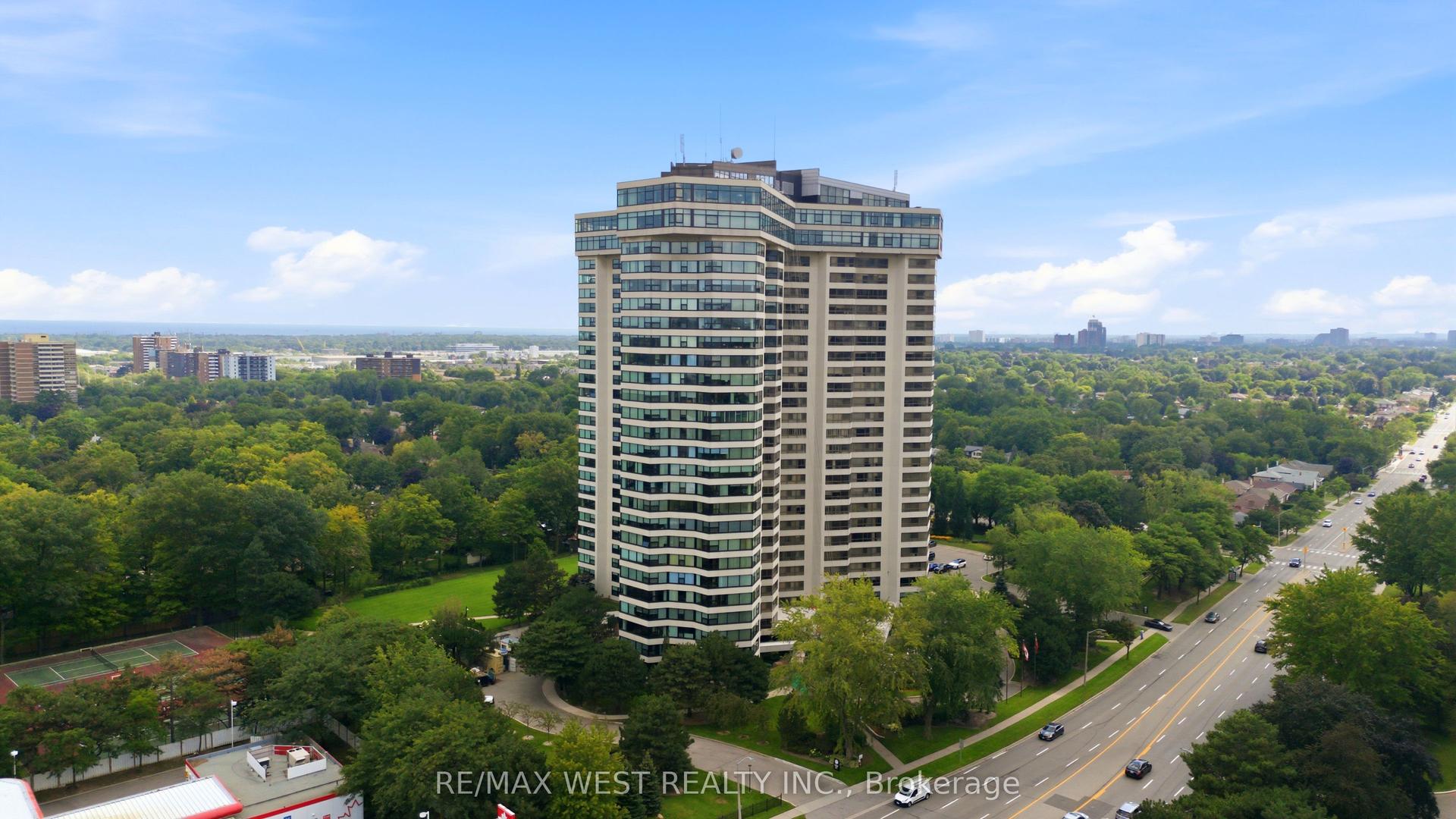 1300 Bloor Street 504 #504, Mississauga — Condo for sale, photo 1