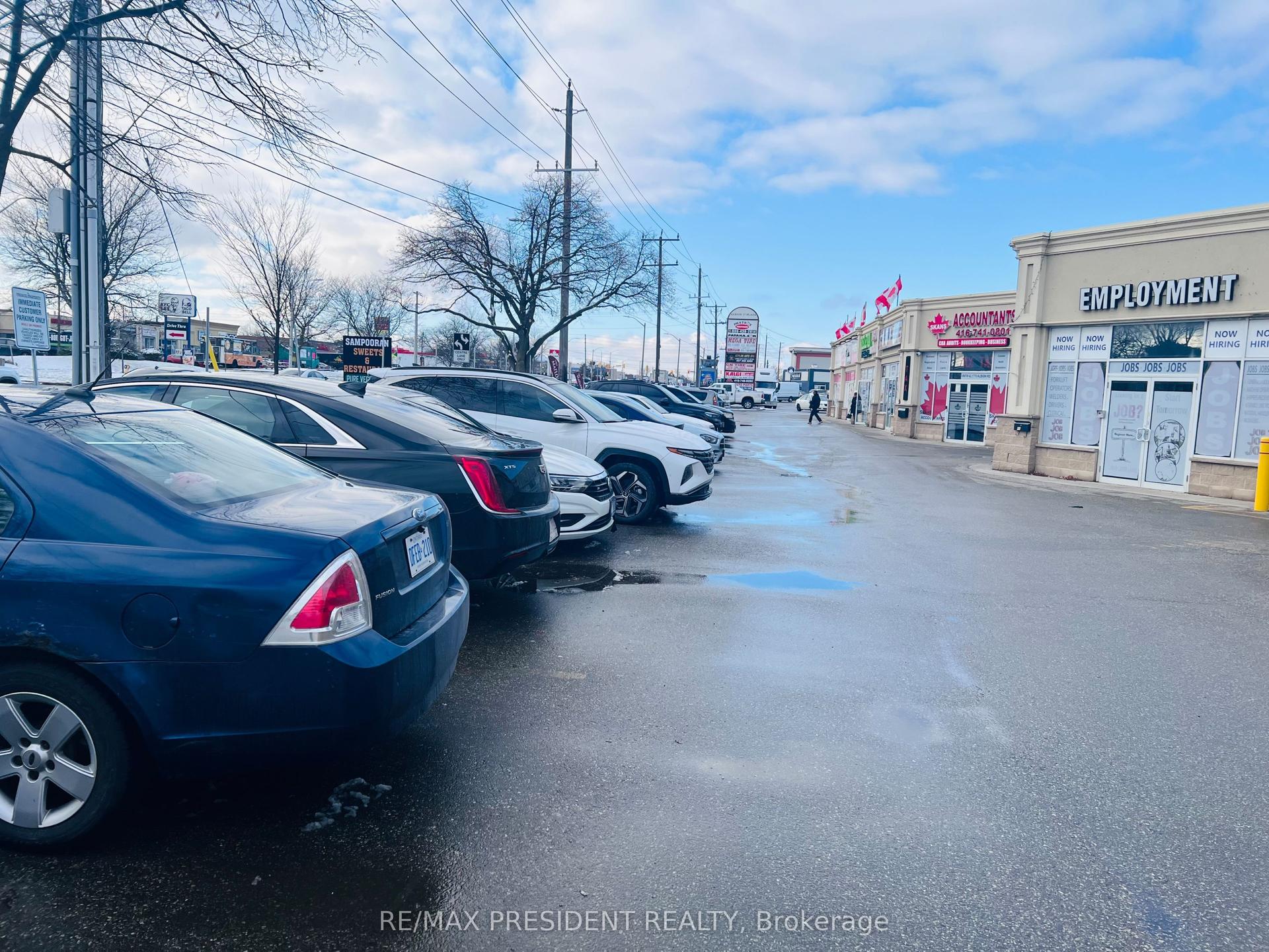 1772 Albion Road 31-32 #31-32 — photo 1