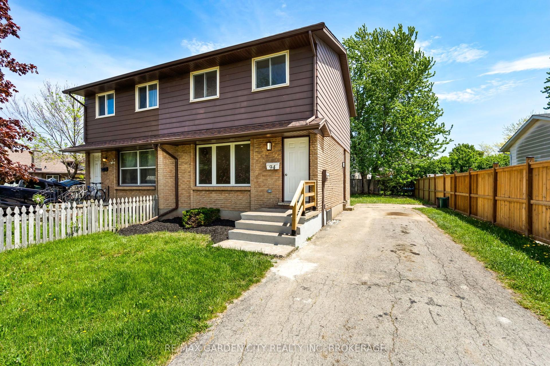 94 TUPPER Drive — photo 1