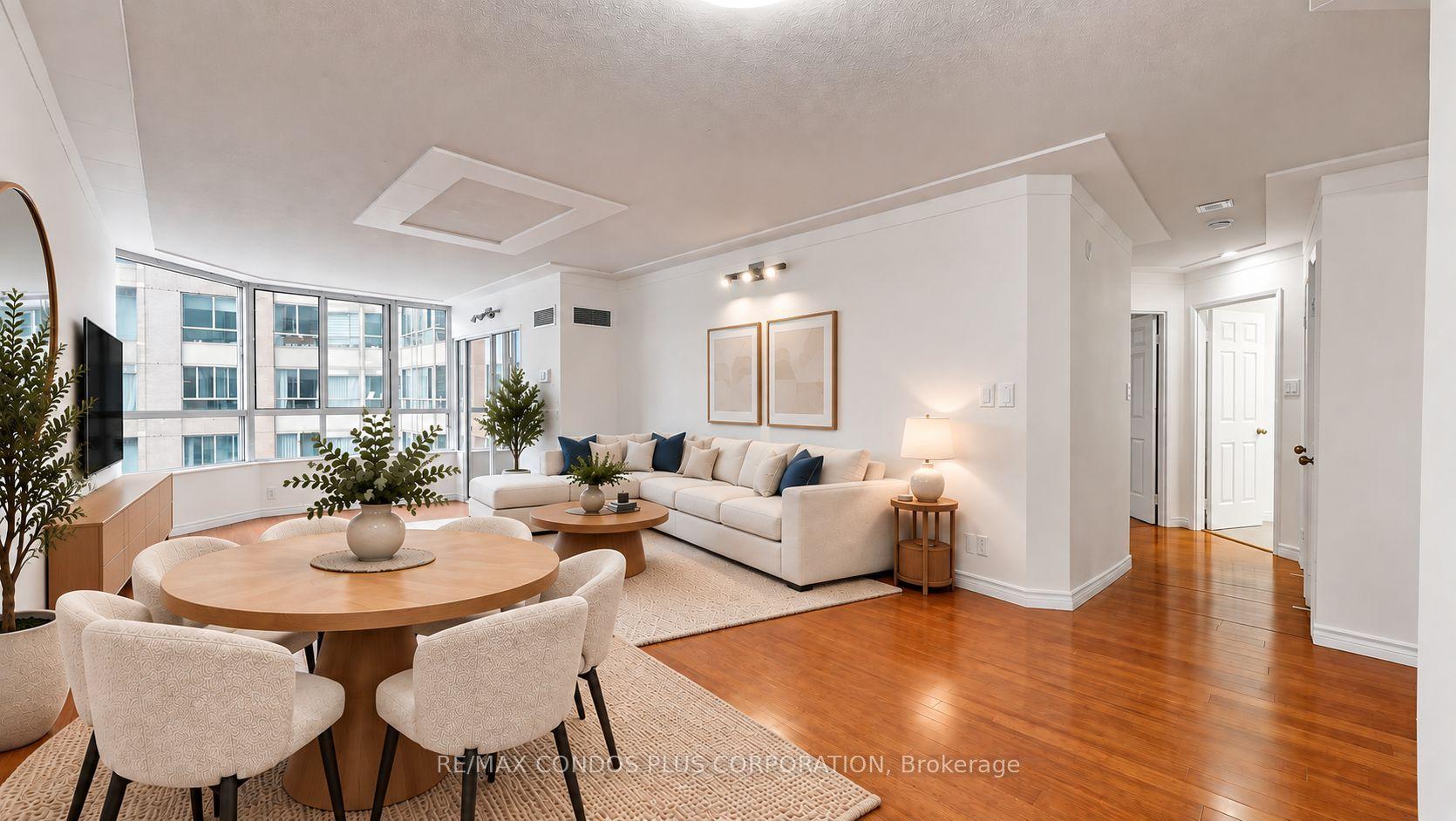 717 Bay Street 702 #702, Toronto — Condo for sale, photo 1