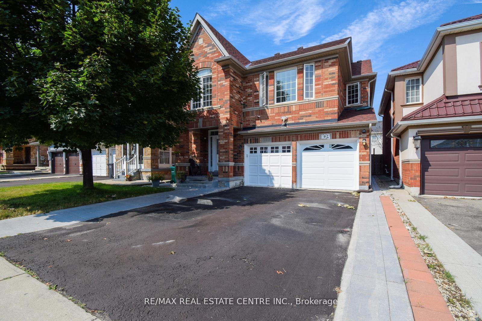 103 Botavia Downs Drive — photo 1