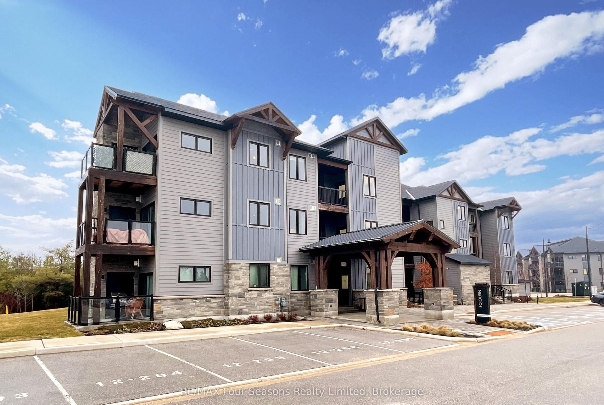 12 BEAUSOLEIL Lane 107 #107, Blue Mountains — Condo for lease, photo 1
