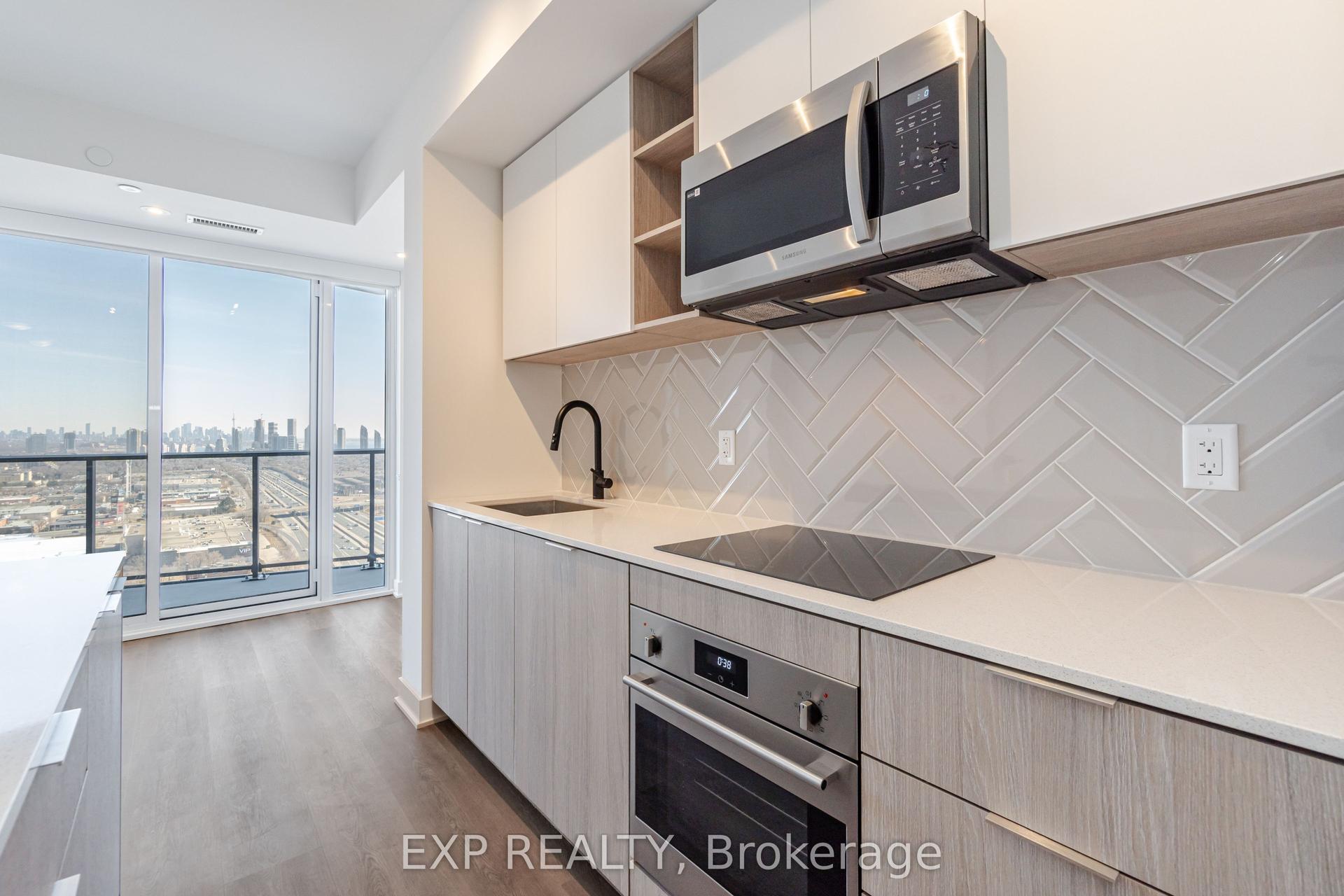 36 Zorra Street 1805 #1805, Toronto — Condo for lease, photo 1